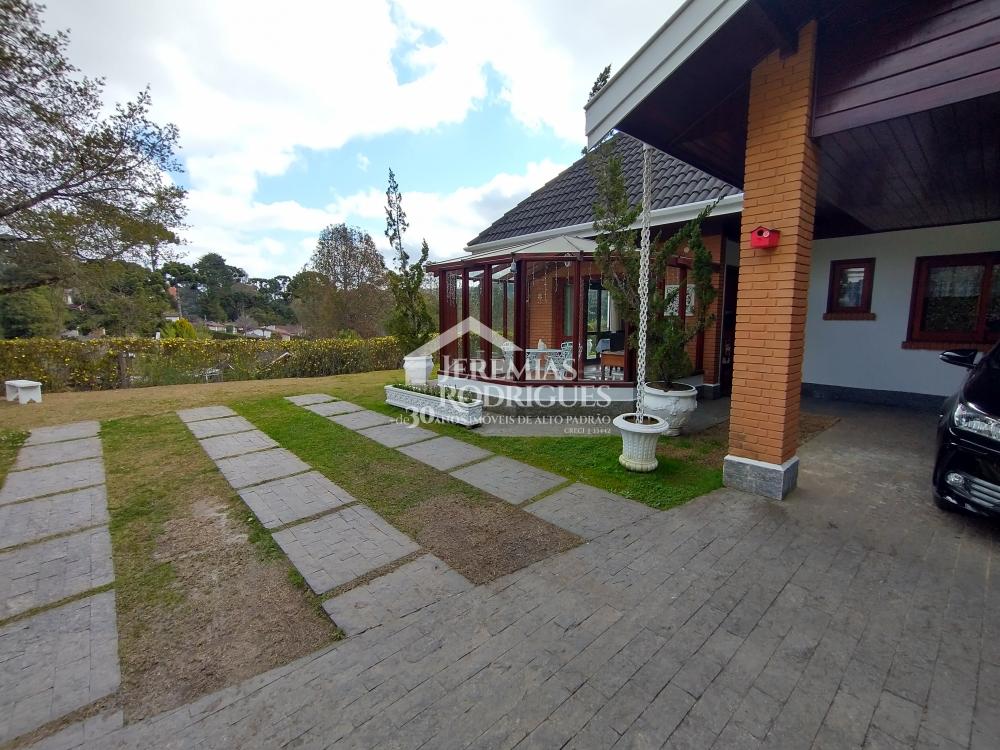Casa com 4 suítes, 204 m² - Condomínio Jardim Véu da Noiva - Campos do Jordão/SP