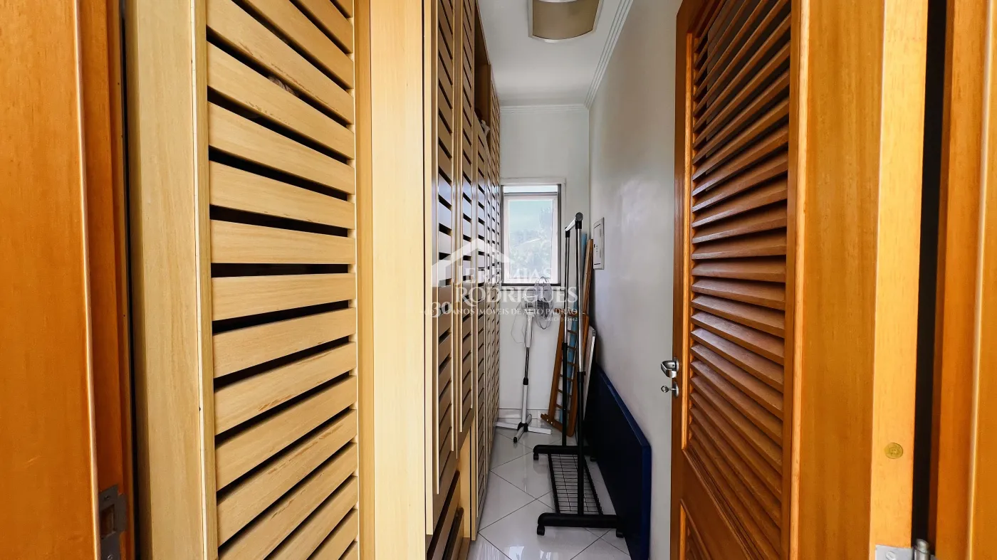 Casa com 4 suítes, 441 m² - Condomínio Taubaté Village - Taubaté/SP.