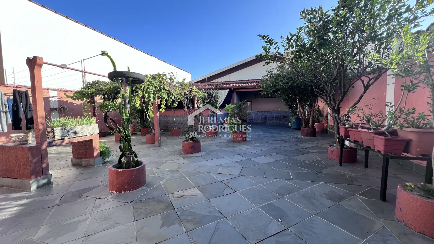 Casa com 5 dormitórios, 349 m² - Parque Santo Antônio - Taubaté/SP