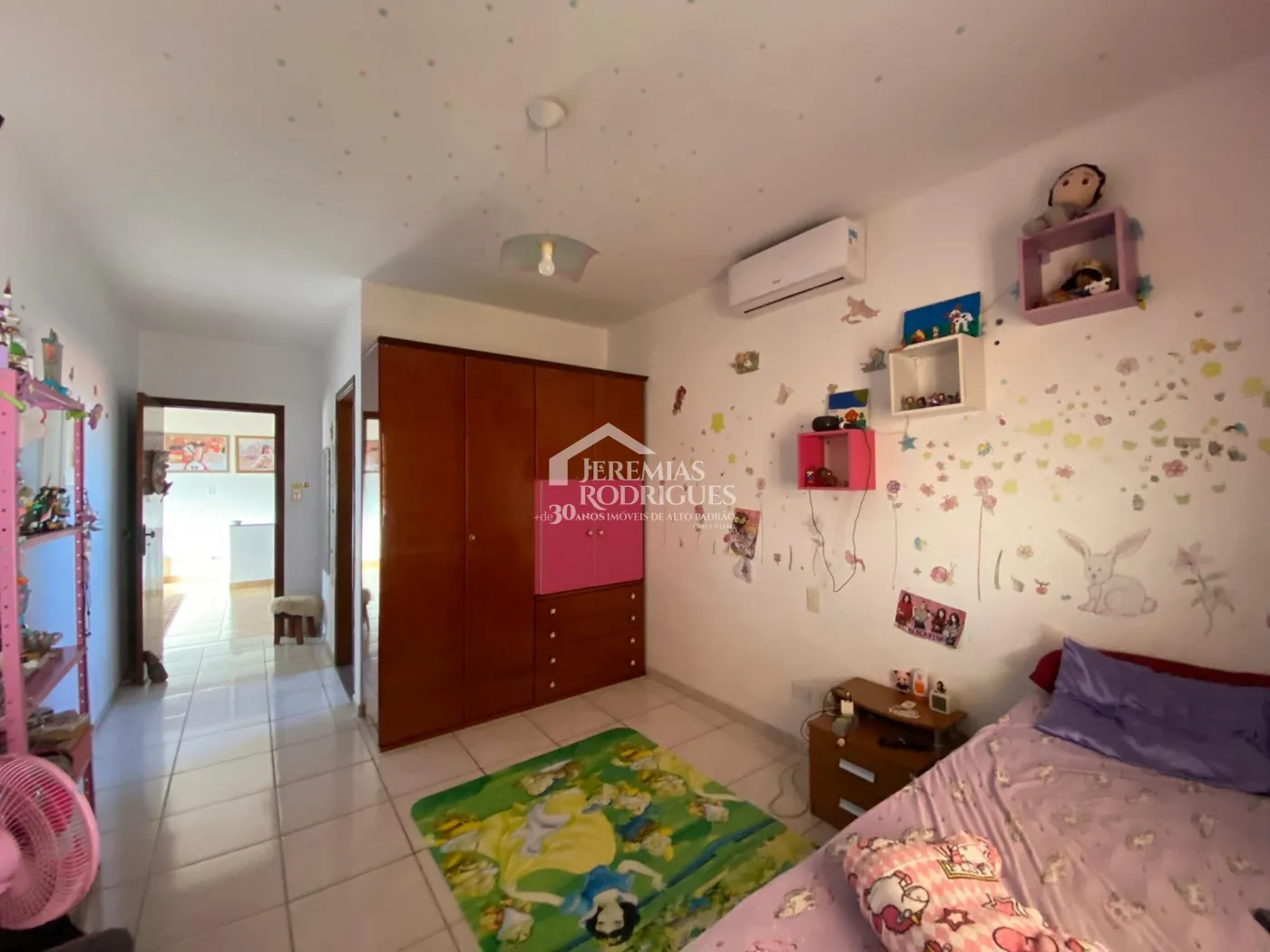Casa com 5 dormitórios, 349 m² - Parque Santo Antônio - Taubaté/SP