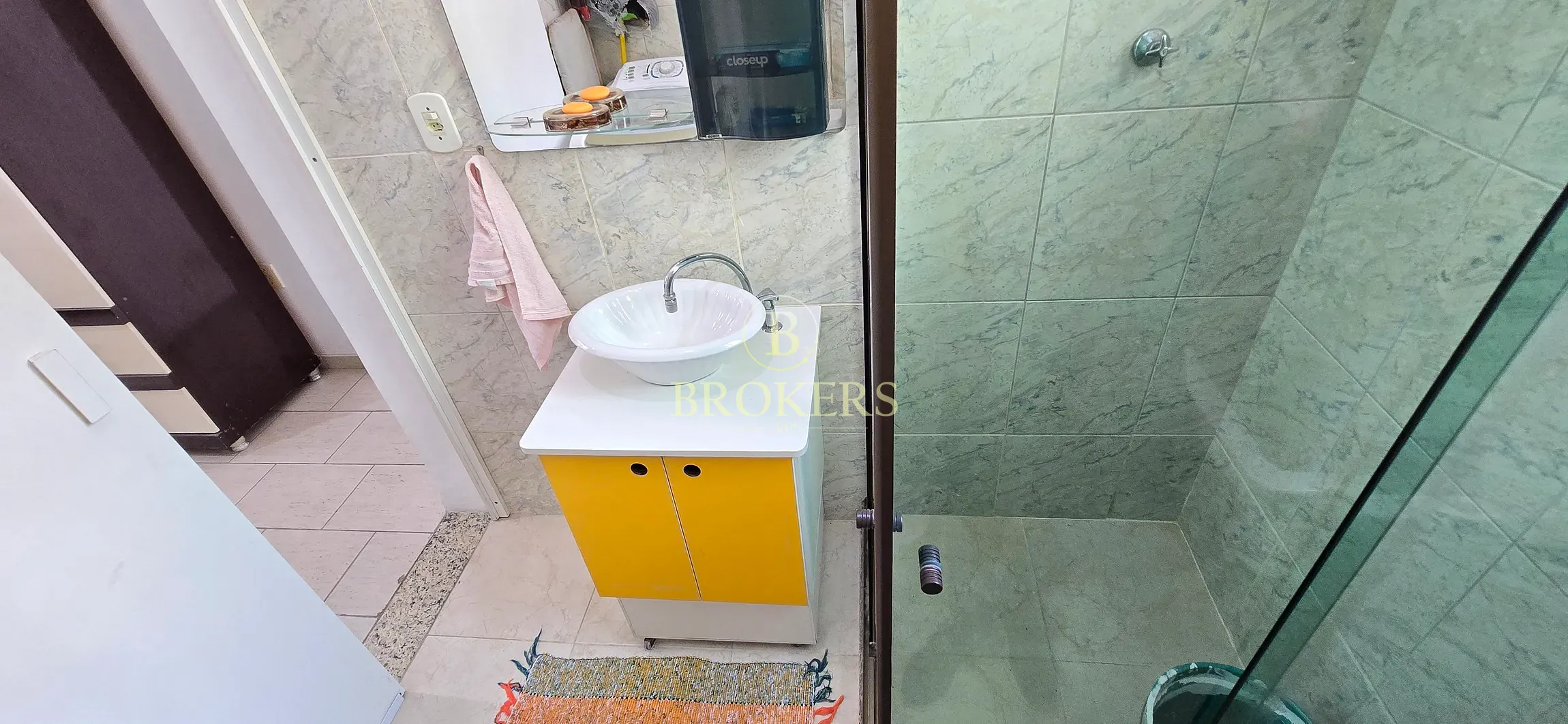 Apartamento Quarto e Sala  à Venda, Rua Joaquim Silva, Centro, a 650 metros do Metrõ Glória