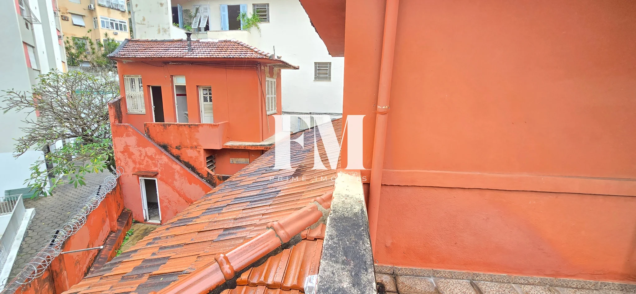 Residência Exclusiva em Centro de Terreno em Laranjeiras - foto 62