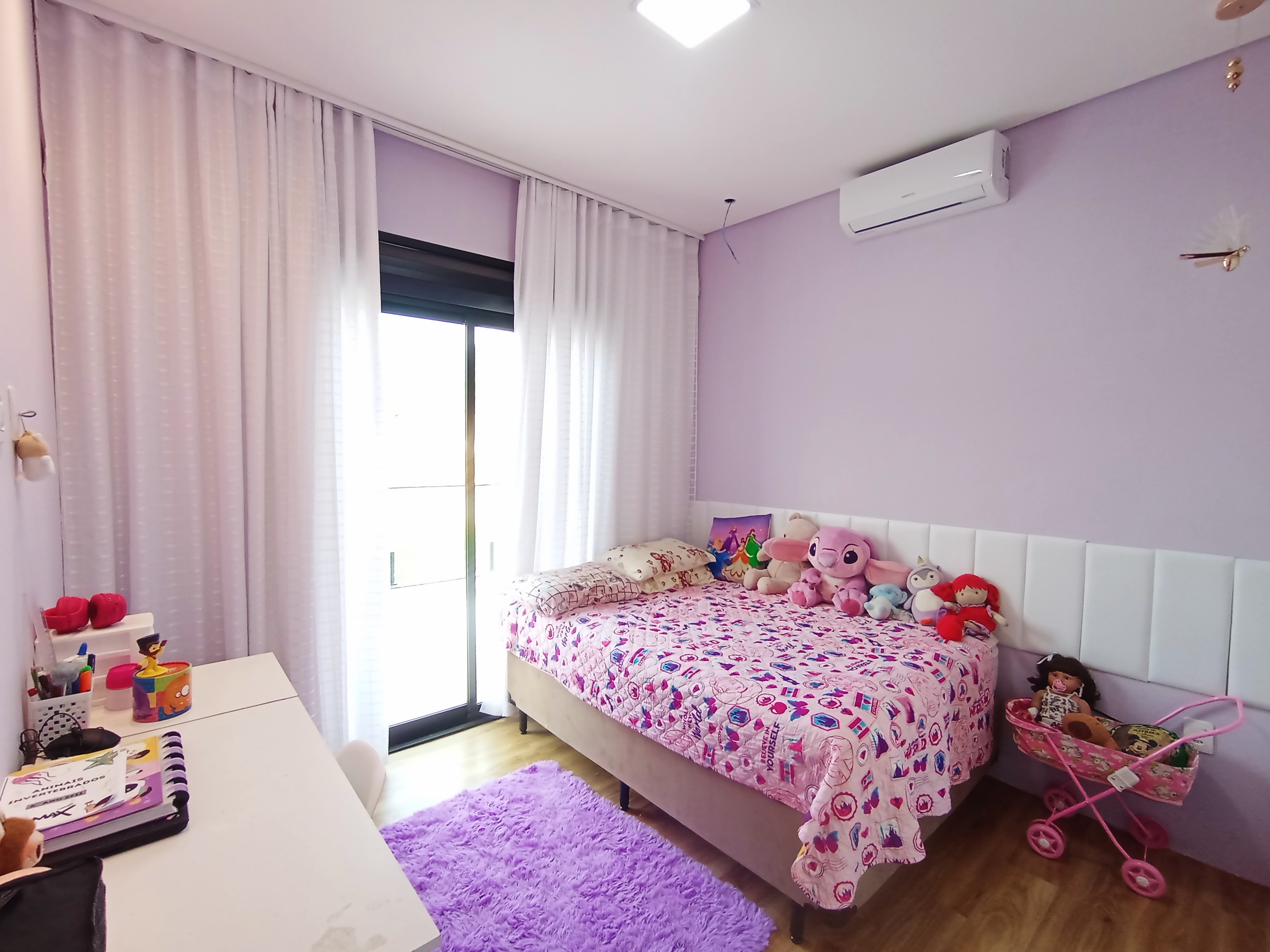 Casa à venda com 4 dormitórios no Condomínio Cyrela Landscape em Taubaté/SP.