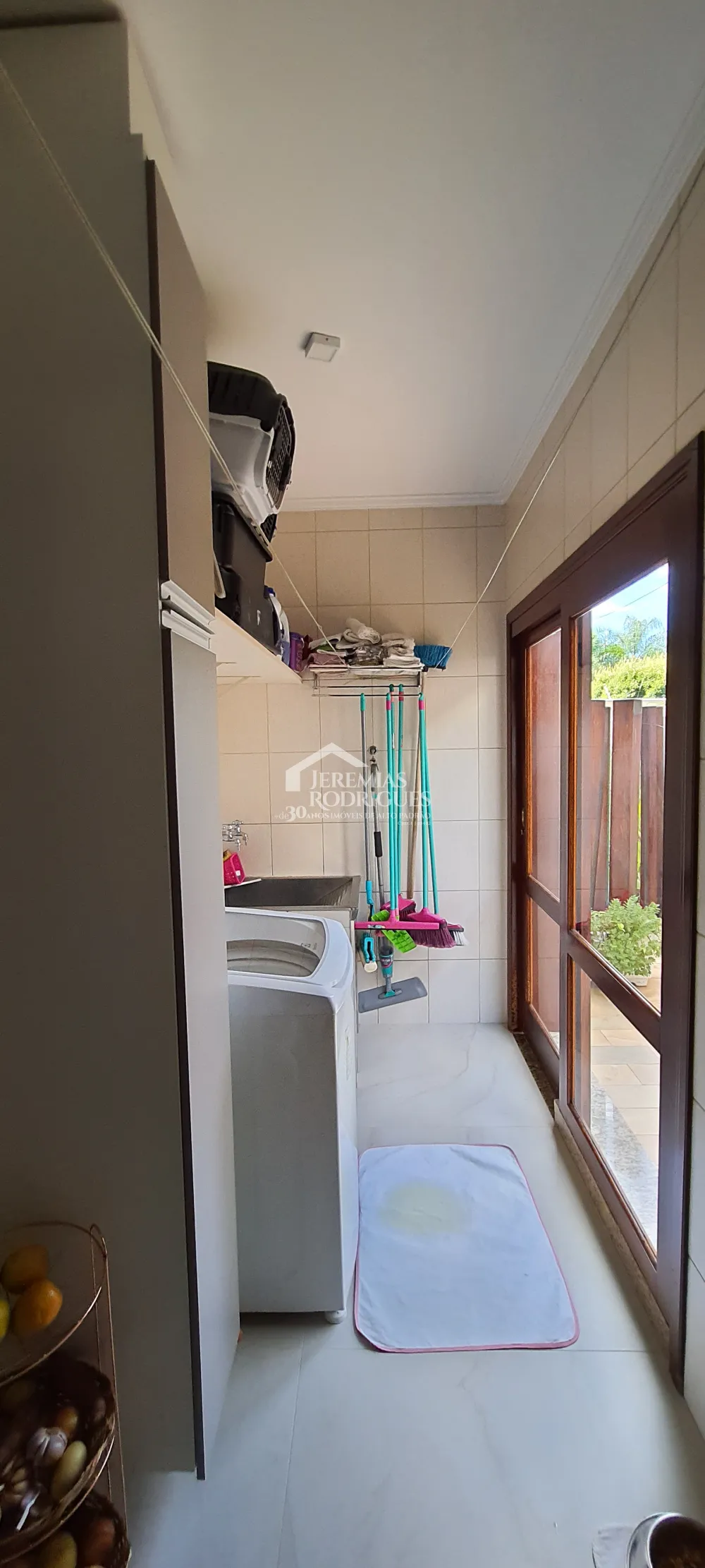 Casa com 3 dormitórios, 350 m² - Condomínio Taubaté Village - Taubaté/SP