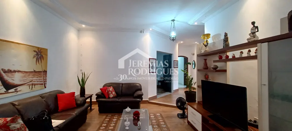 Casa com 3 dormitórios, 233 m² - Santana - Pindamonhangaba/SP