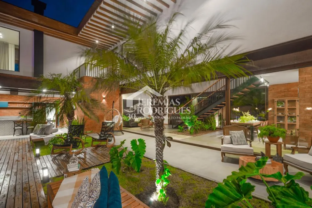 Maravilhosa casa com 5 quartos, 438 m² - Colonial Village II - Pindamonhangaba/SP