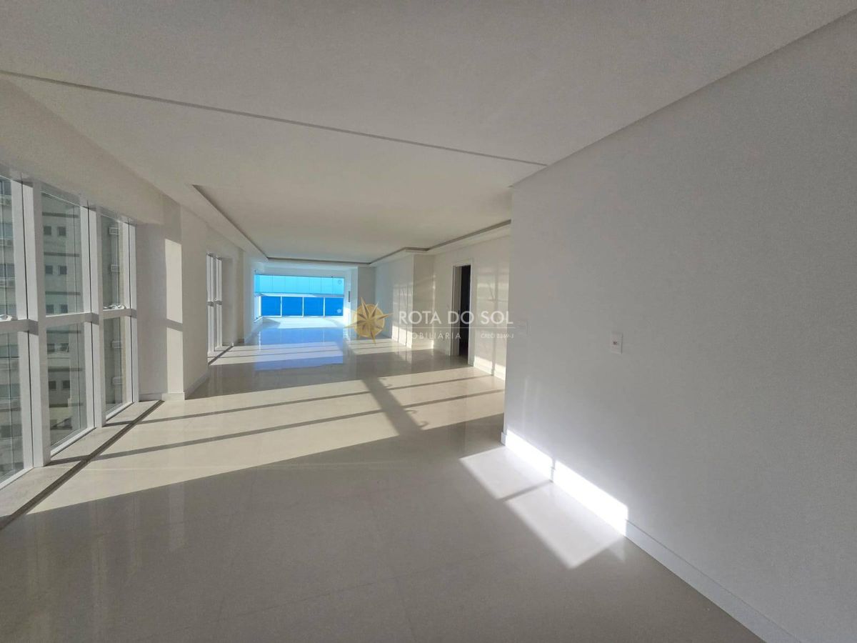 Grand Provence Apartamento Vista Mar 4 Suítes Meia Praia Itapema SC
