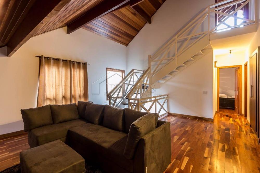 Casa à venda por R$ 1.350.000,00 - Campos do Jordão/SP