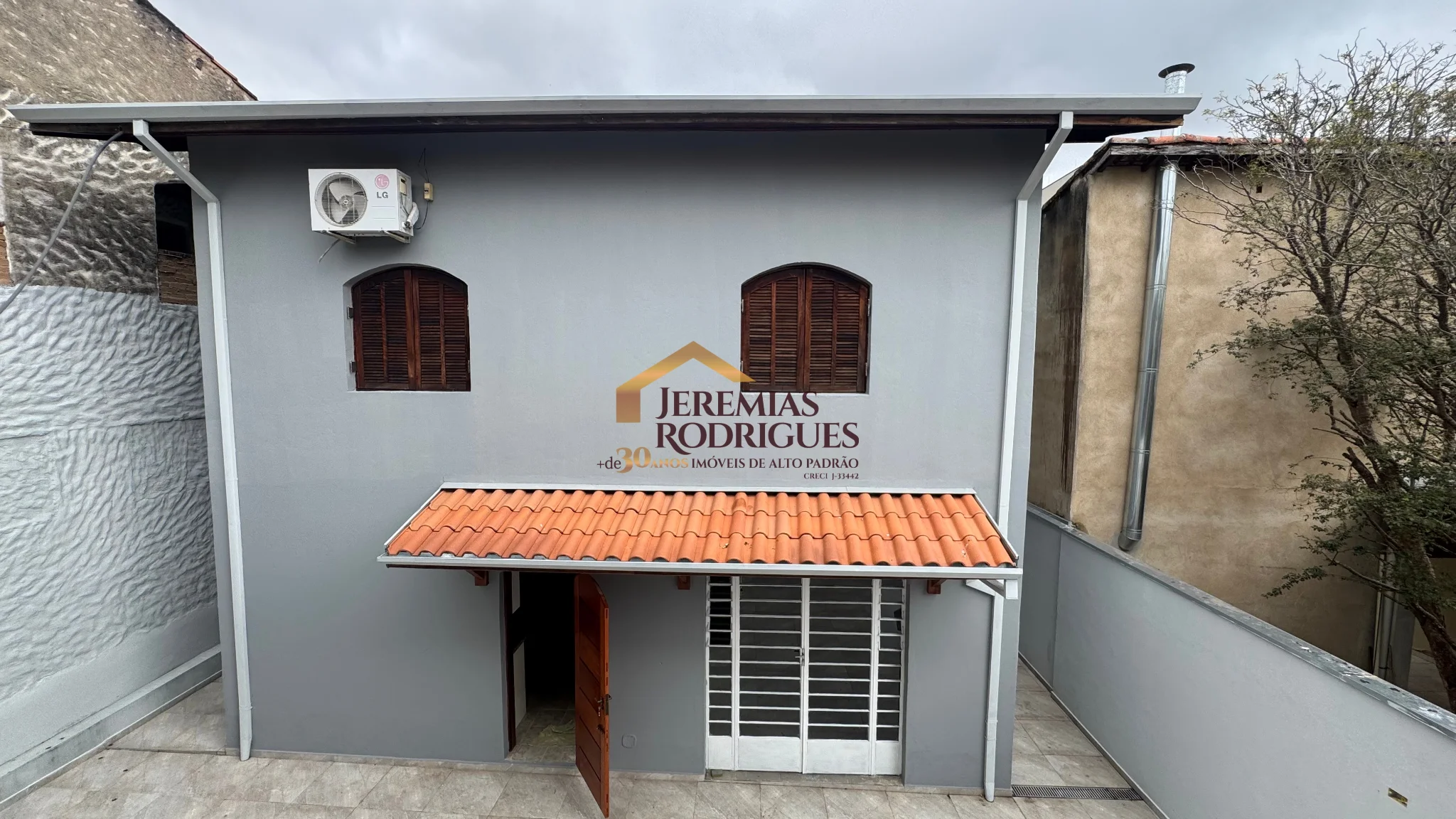Casa para locação e venda no Bairro São Benedito em Pindamonhangaba/SP. — foto 19