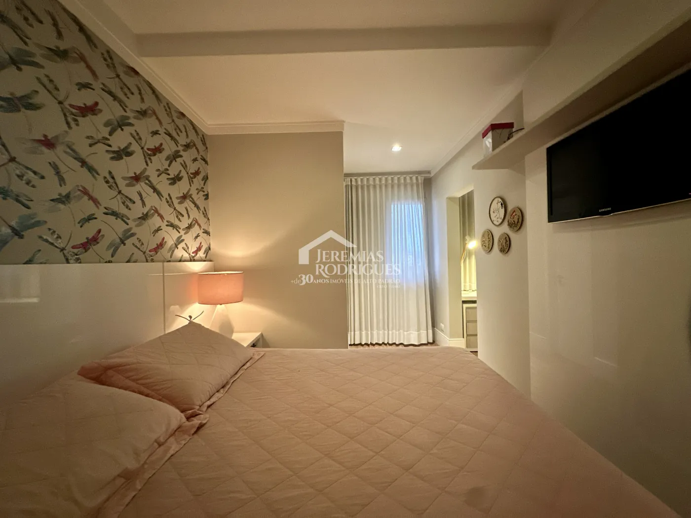 Apartamento com 2 dormitórios, 171 m² - Edifício Solar dos Juritis - Taubaté/SP.