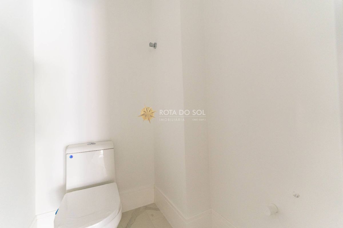 Maison Lafayette Apartamento 4 Suítes Meia Praia Itapema SC