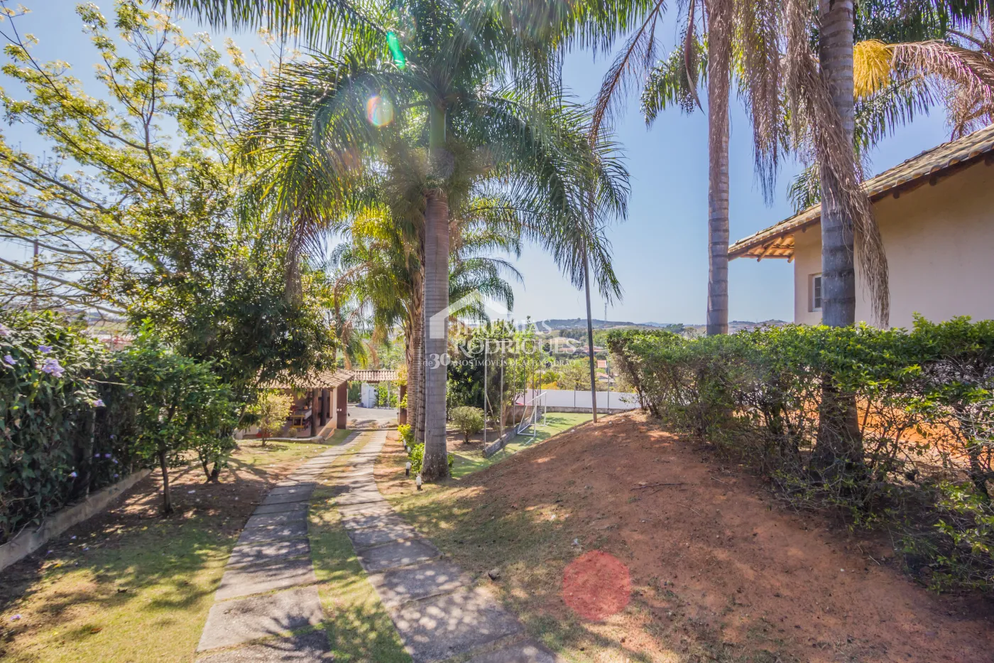 Casa com 2 dormitórios, 263 m² - Condomínio Chácaras Cataguá - Taubaté/SP