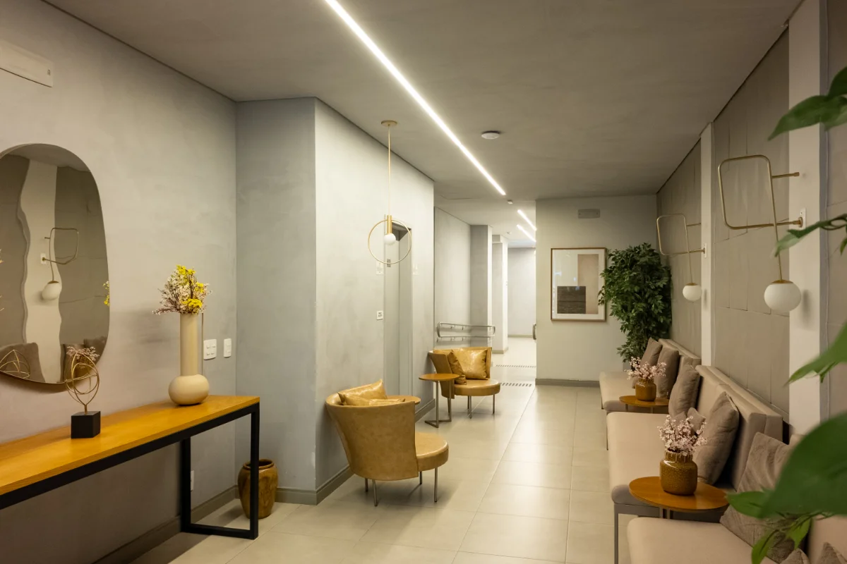 Studio mobiliado 43 m² | 700 m do metrô Praça da Árvore