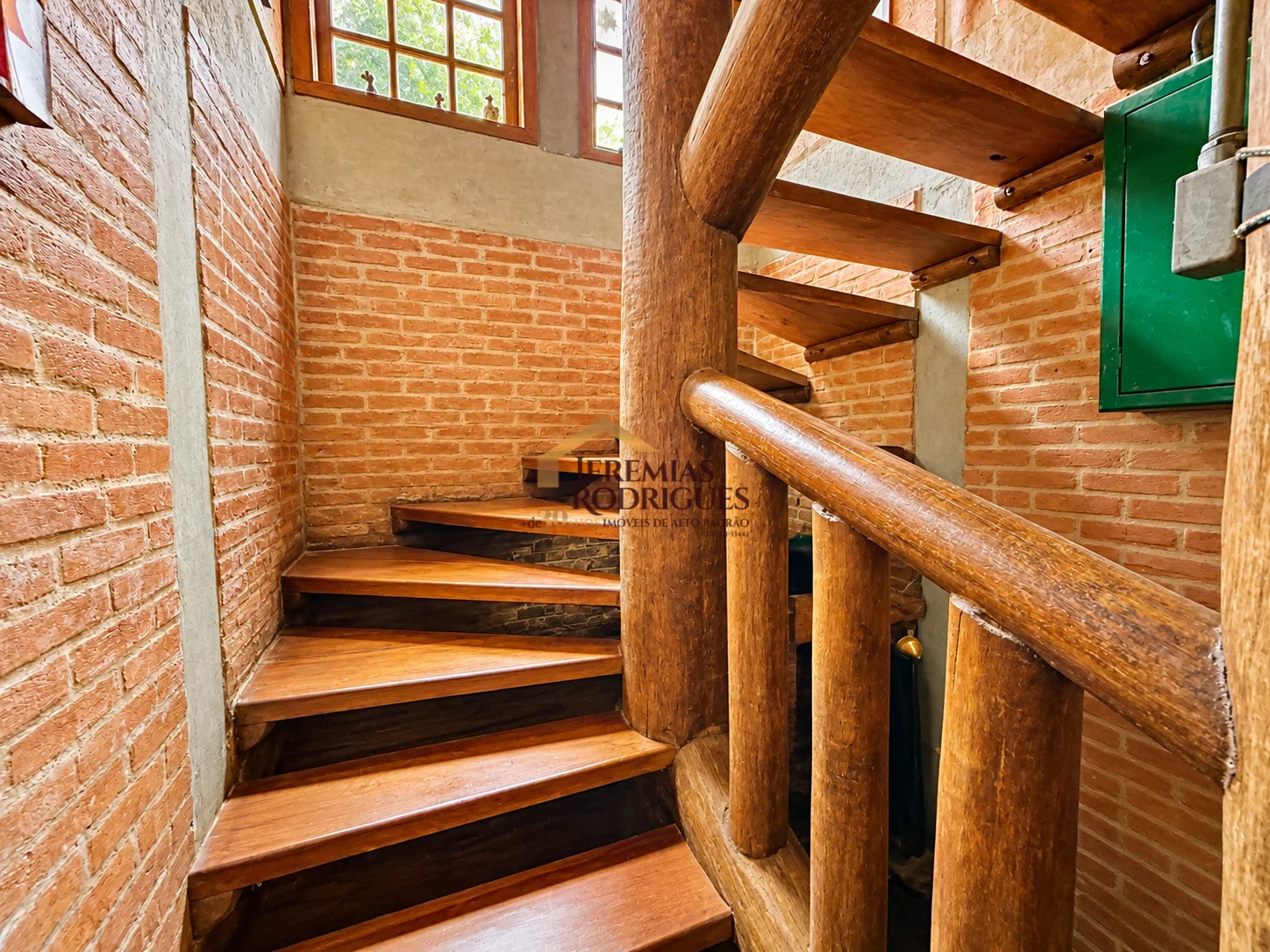 Casa à venda no Condomínio Chácaras Cataguá em Taubaté/SP. - foto 56