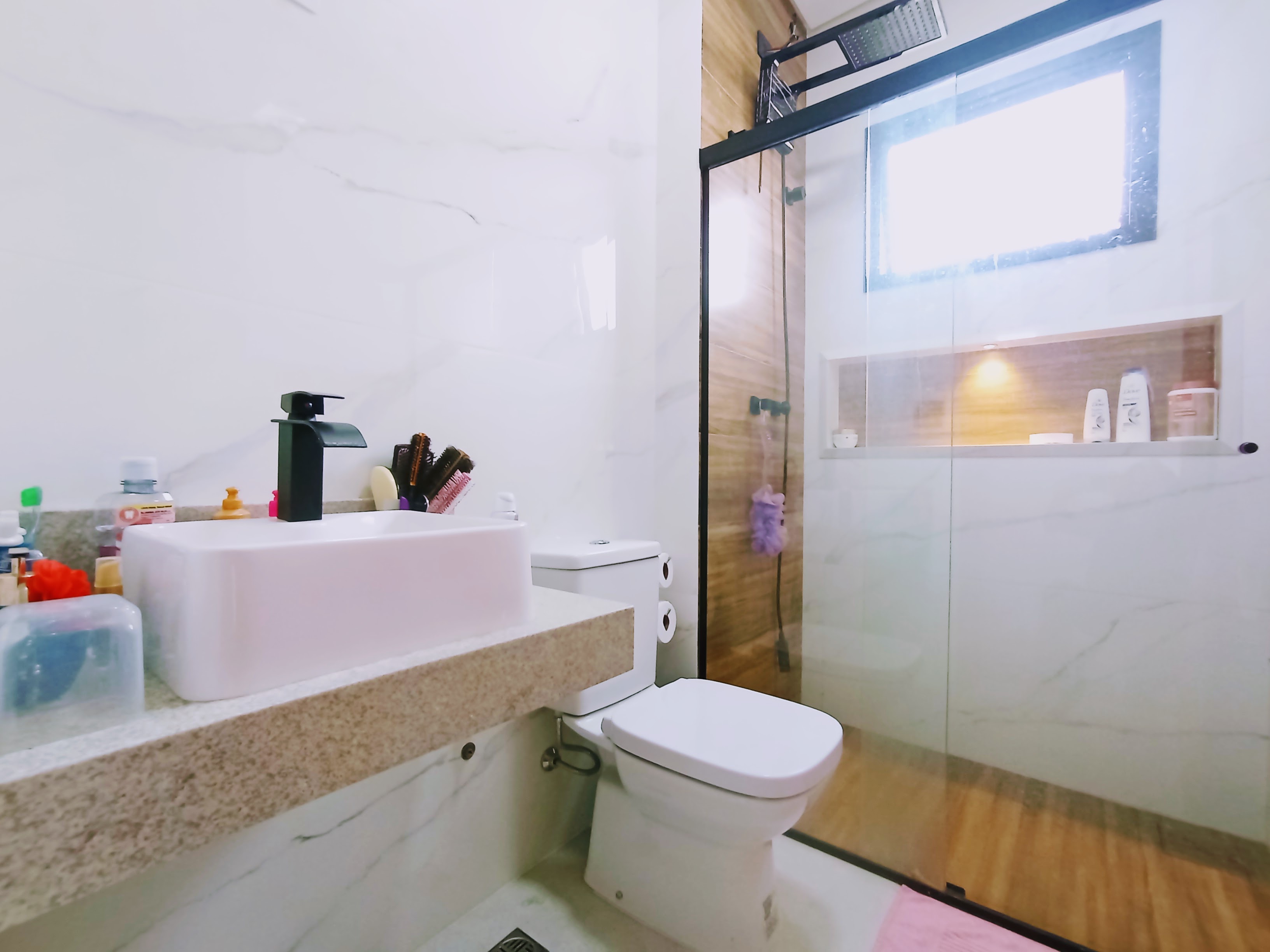 Casa à venda com 4 dormitórios no Condomínio Cyrela Landscape em Taubaté/SP.