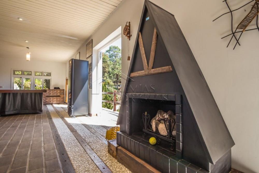 Casa à venda por R$ 6.350.000,00 - Campos do Jordão/SP