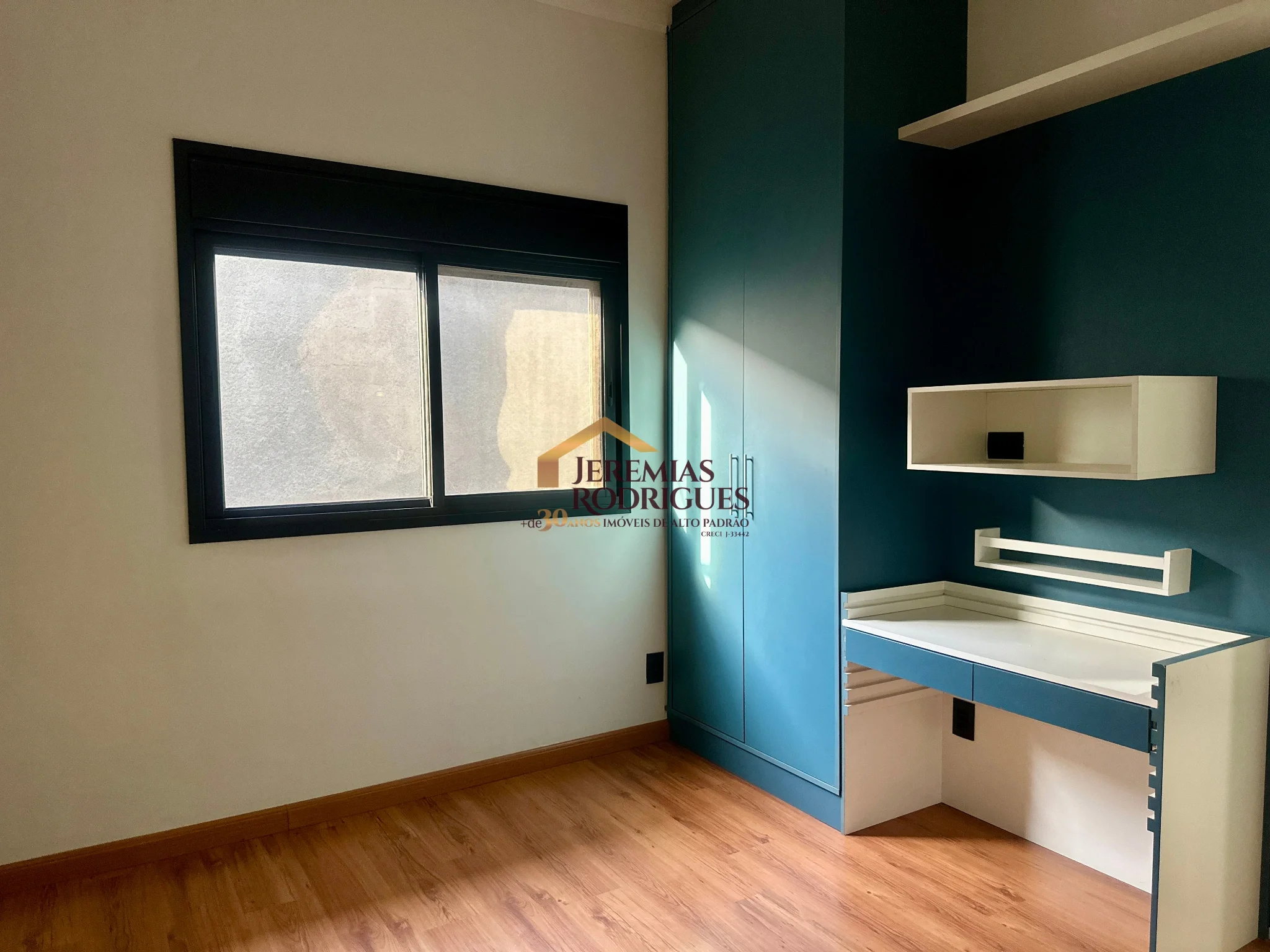Casa para venda e locação no Condomínio Residencial Verdes Vales em Taubaté/SP.