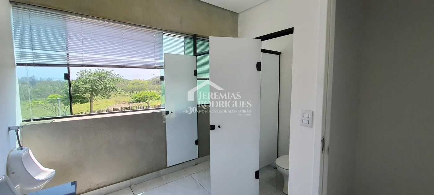 Galpão com 3.560 m² - Parque Empresarial Santa Rita - em Pindamonhangaba/SP.