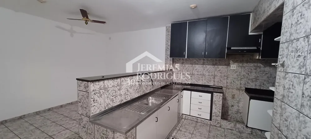 Casa com 3 dormitórios, 231 m² - Centro - Pindamonhangaba/SP