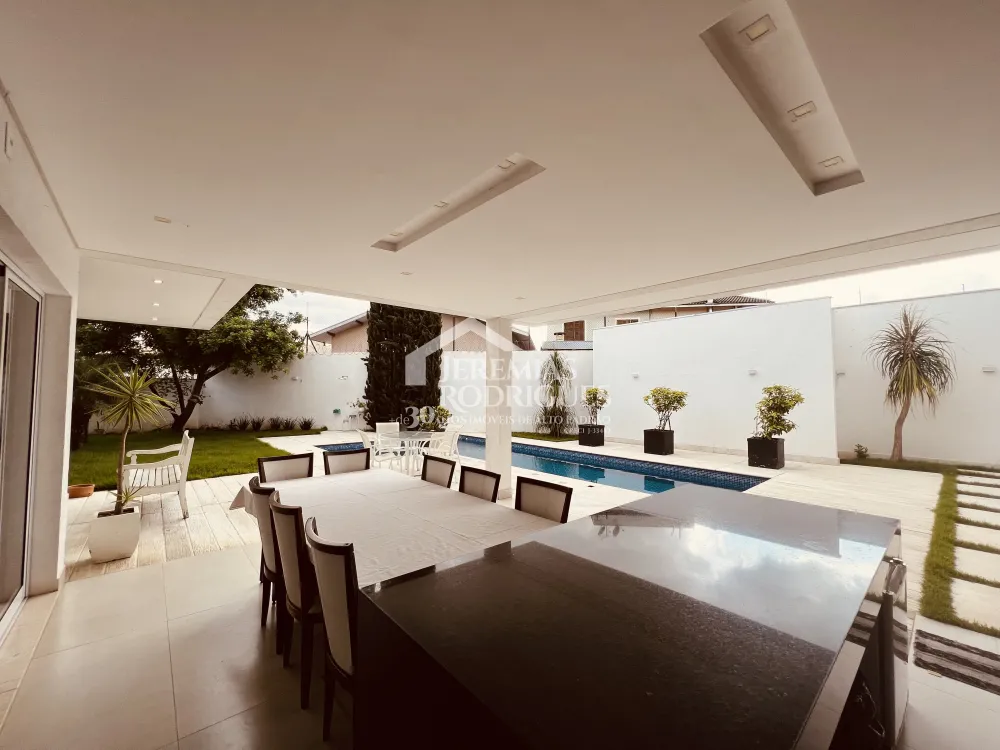 Casa com 6 quartos, 500 m² - Taubaté Village - Taubaté/SP