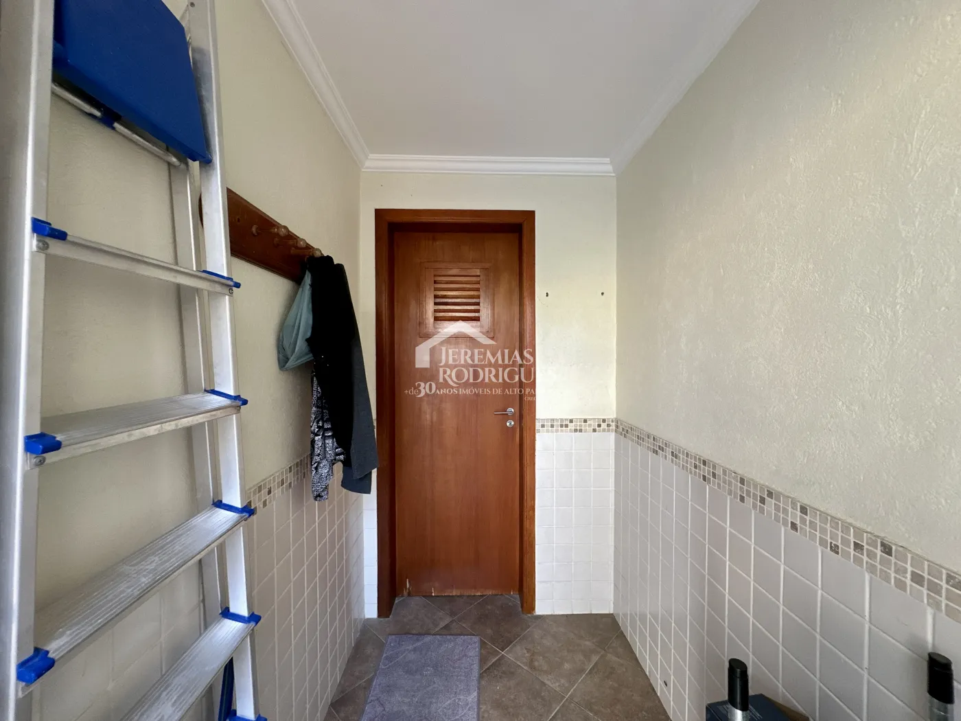 Casa com 3 suítes, 386 m² - Condomínio Taubaté Village - Taubaté/SP