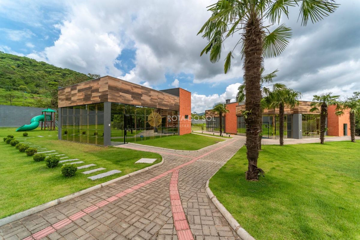 Lote Condomínio Fechado Camboriú SC