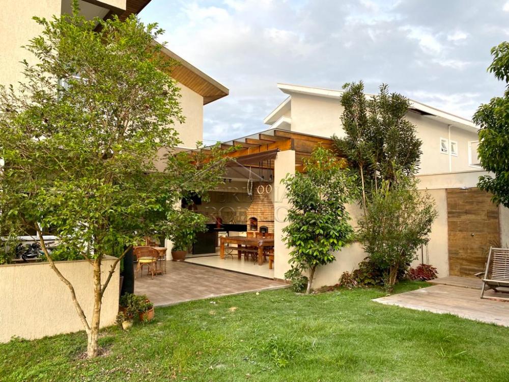 Casa à venda por R$ 2.850.000,00 - Taubaté/SP