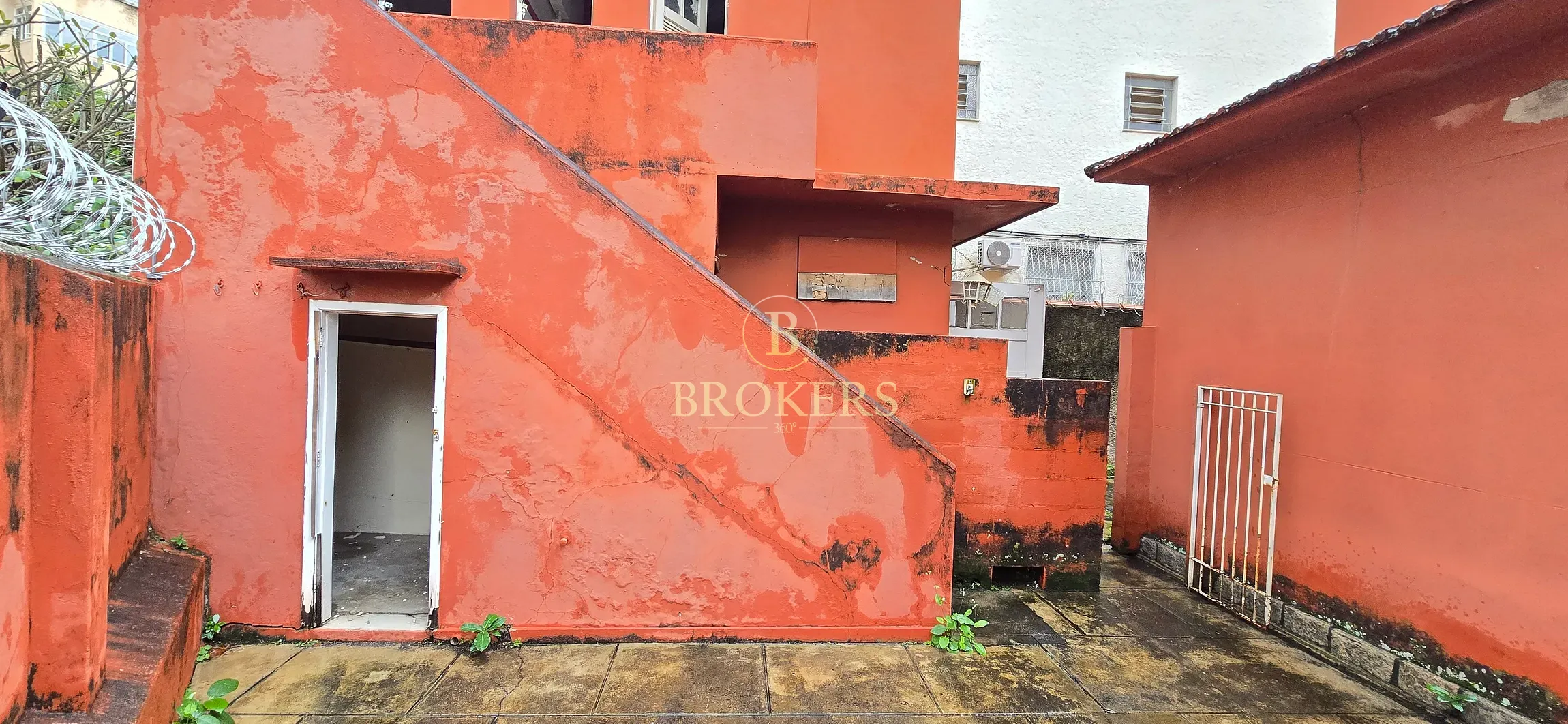 Residência Exclusiva em Centro de Terreno em Laranjeiras — foto 38