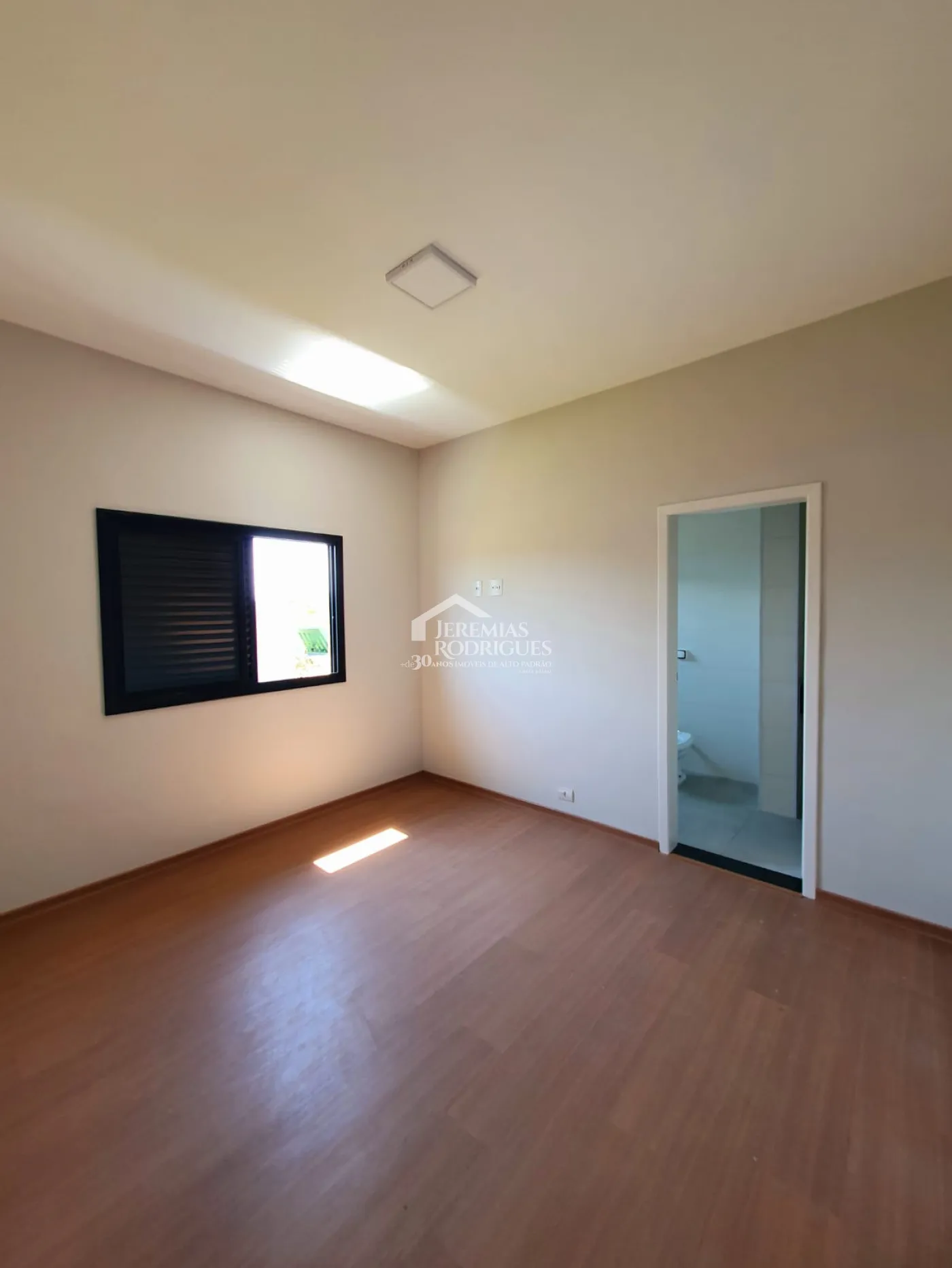 Casa com 3 suítes, 207 m² - Condomínio Residencial Verdes Vales - Taubaté/SP.