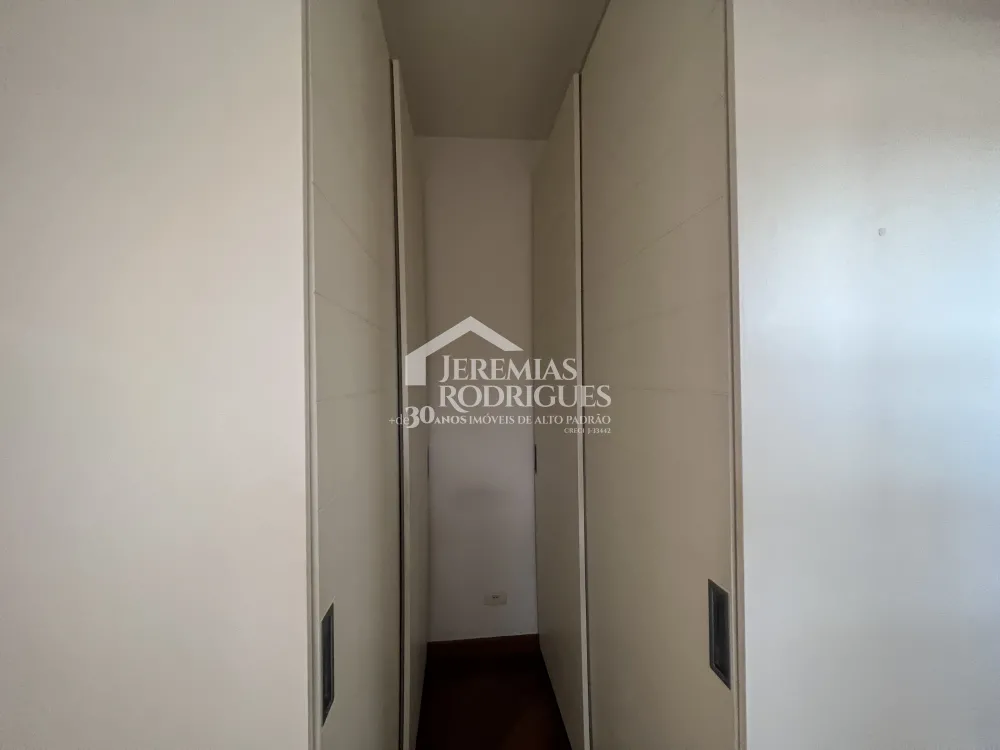 Casa com 3 quartos, 423 m² - Condomínio Taubaté Village - Taubaté/SP