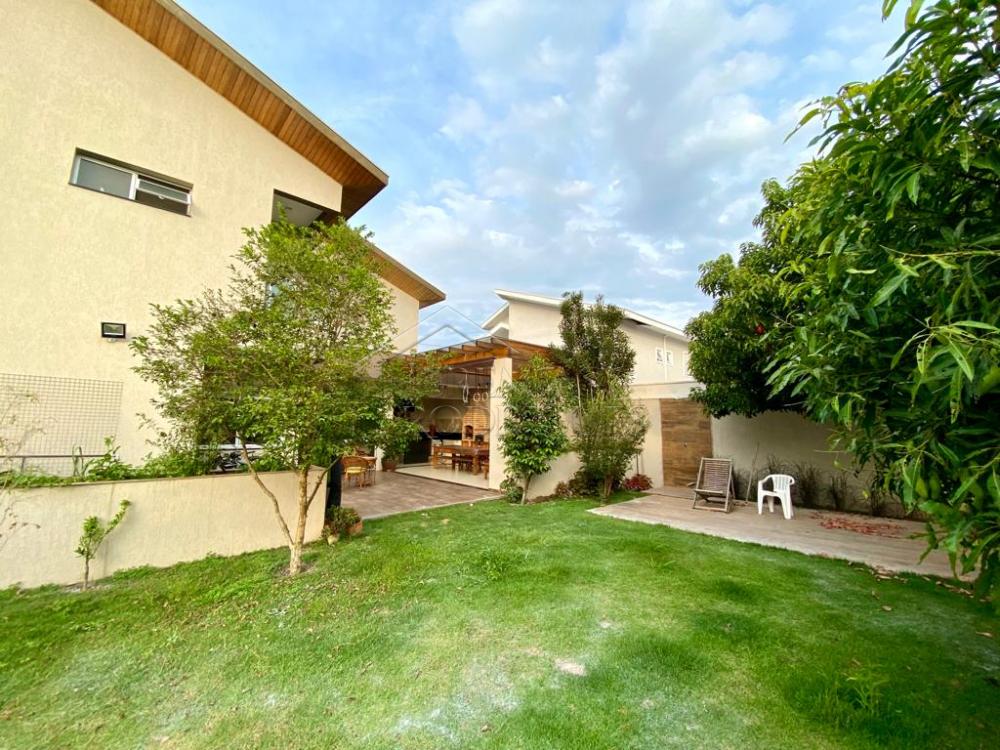 Casa à venda por R$ 2.850.000,00 - Taubaté/SP