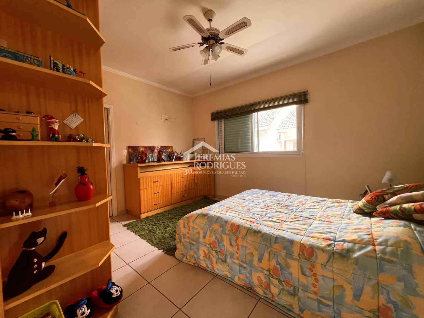 Casa com 4 dormitórios, 305 m² - Condomínio Taubaté Village - Taubaté/SP.