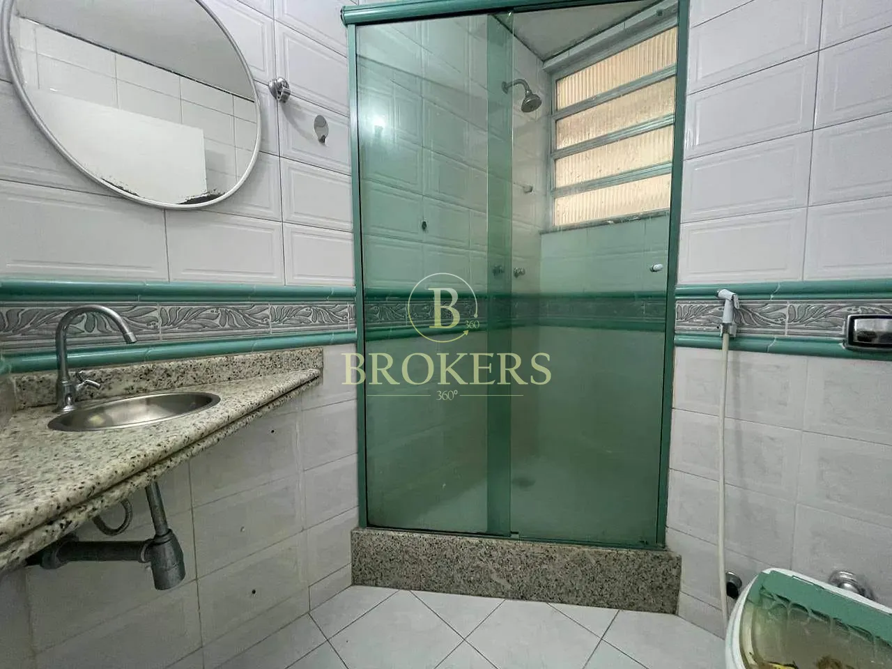 Apartamento à venda, Localização privilegiada! Em frente à Praça e à estação de metrô, Copacabana, — foto 11