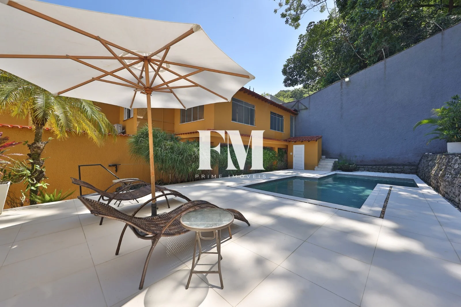Santa Teresa | 6 Quartos (3 Suítes) | 1.100m² de Terreno com Piscina e Vista para a Natureza - foto 72