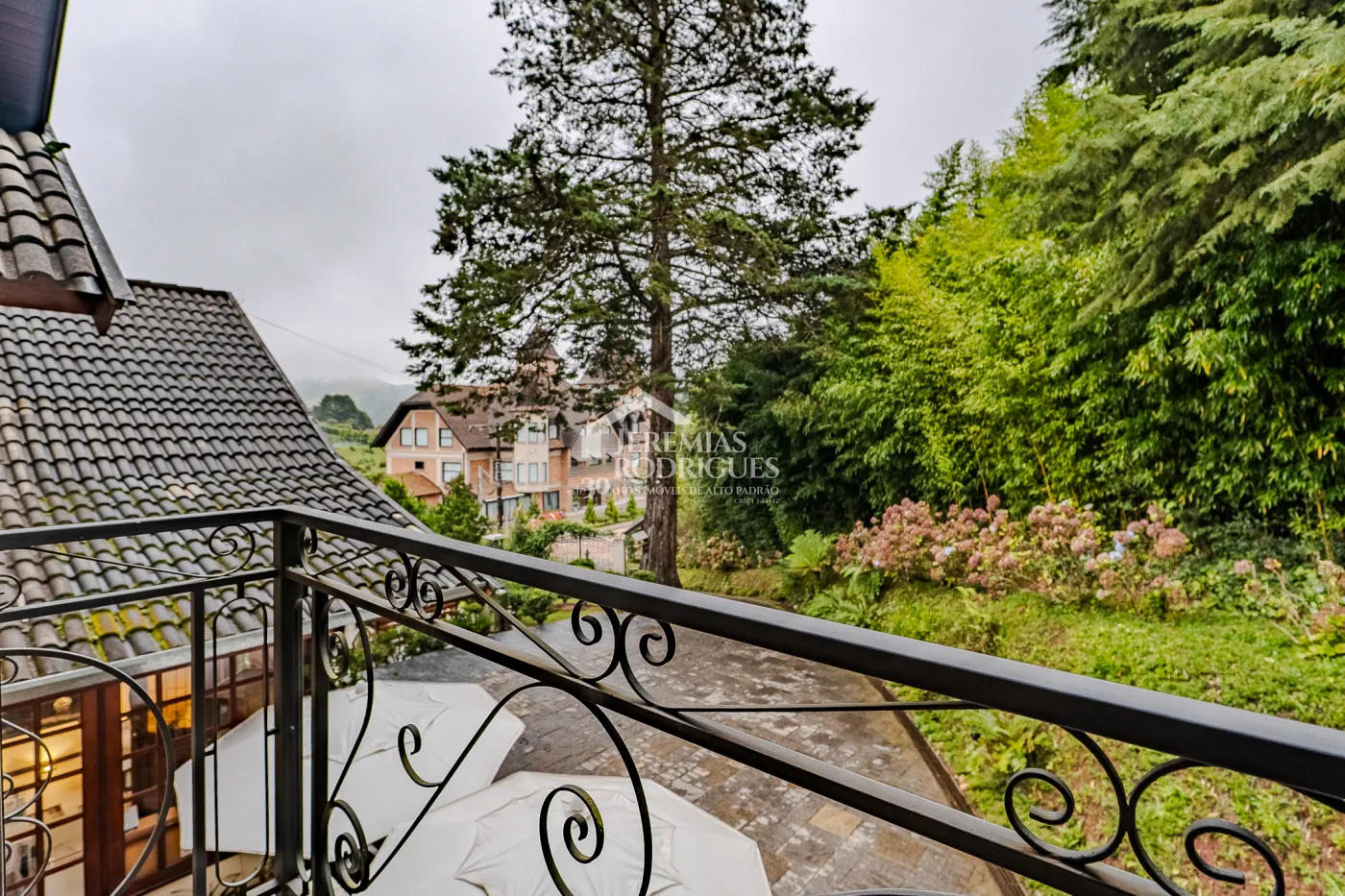 Pousada à venda com Exclusividade com 14 suítes no Casablanca Hotel Boutique em Campos do Jordão/SP