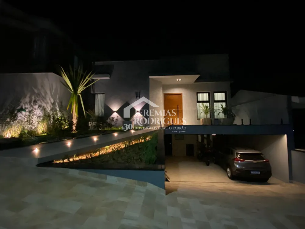 Casa com 3 quartos, 203 m², à venda por R$ 1.490.000- Condomínio Colinas do Belém - Taubaté/SP