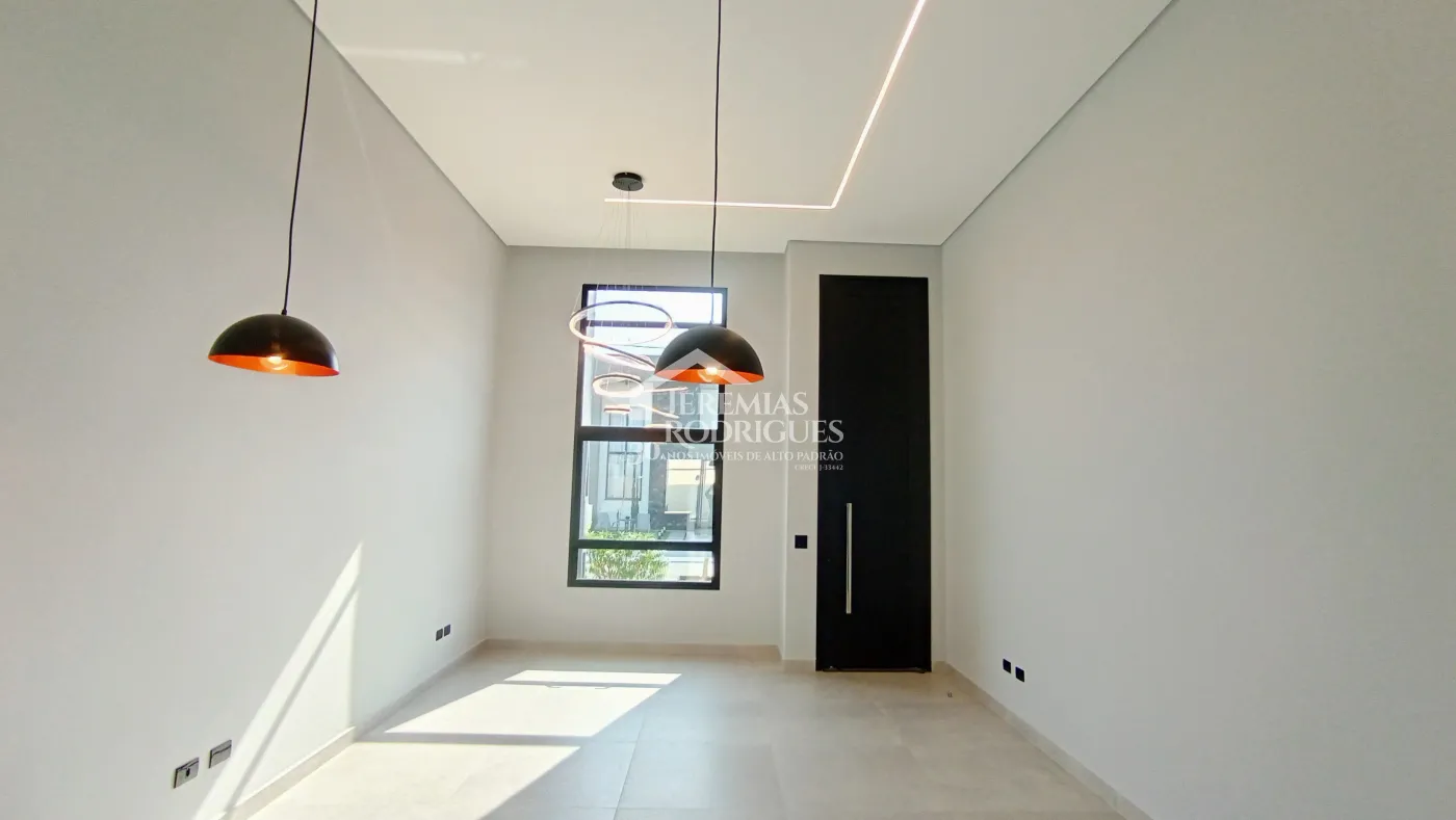 Casa à venda com 3 dormitórios no Condomínio Pérola do Vale em Tremembé/SP.