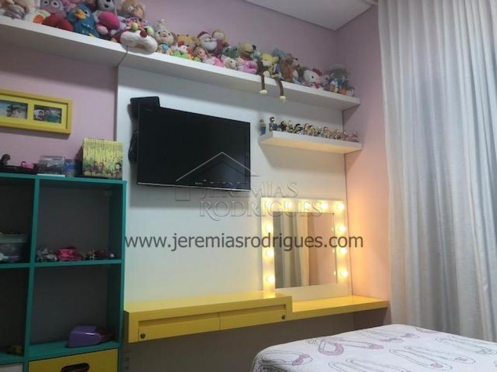 Casa à venda por R$ 1.300.000,00 - Taubaté/SP