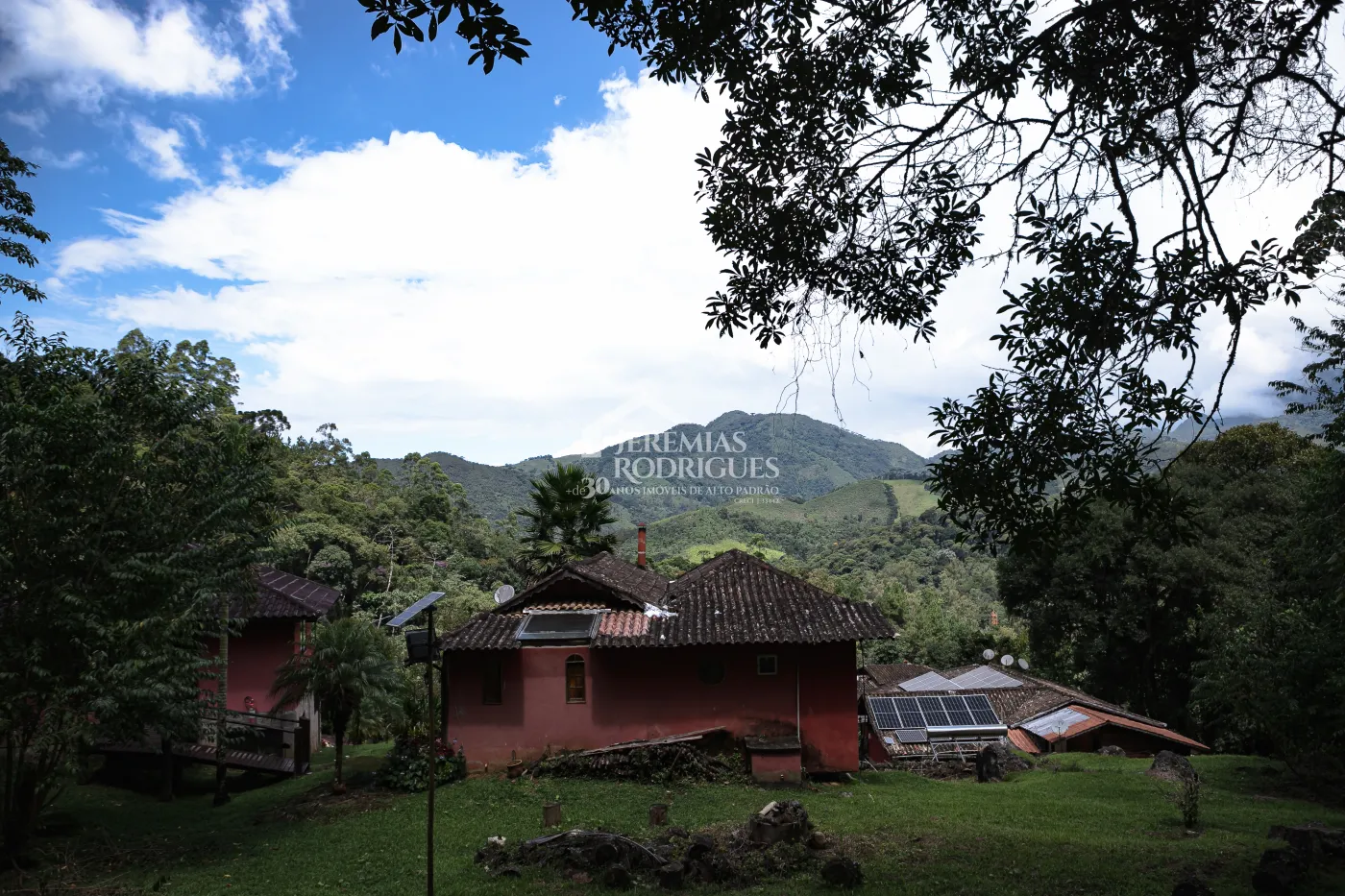 Pousada com 900 m² - Visconde de Mauá/RJ