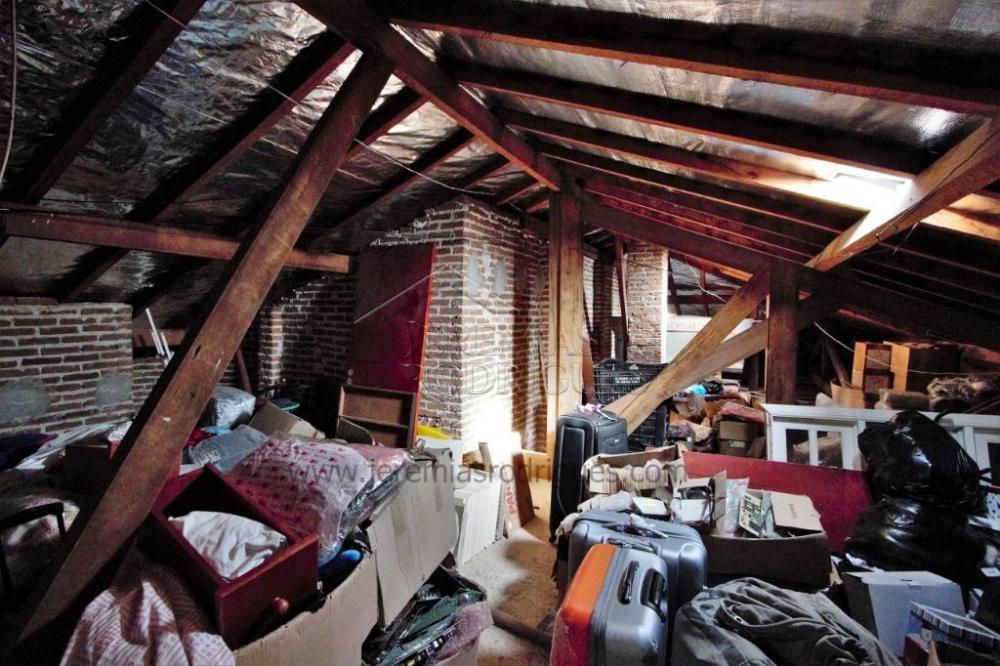 Casa à venda por R$ 2.200.000,00 - Tremembé/SP