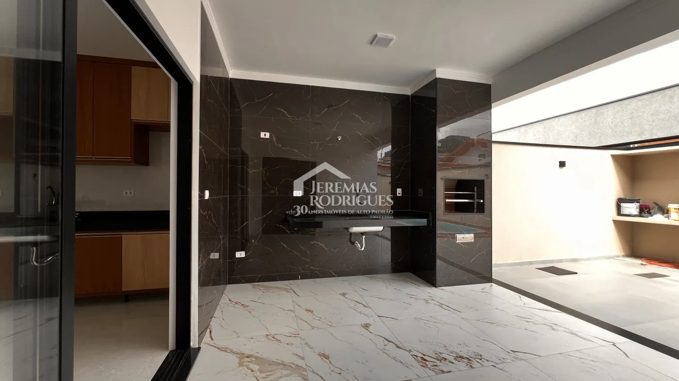 Casa para venda com 3 dormitórios no Condomínio Residencial Tecoara em Taubaté/SP