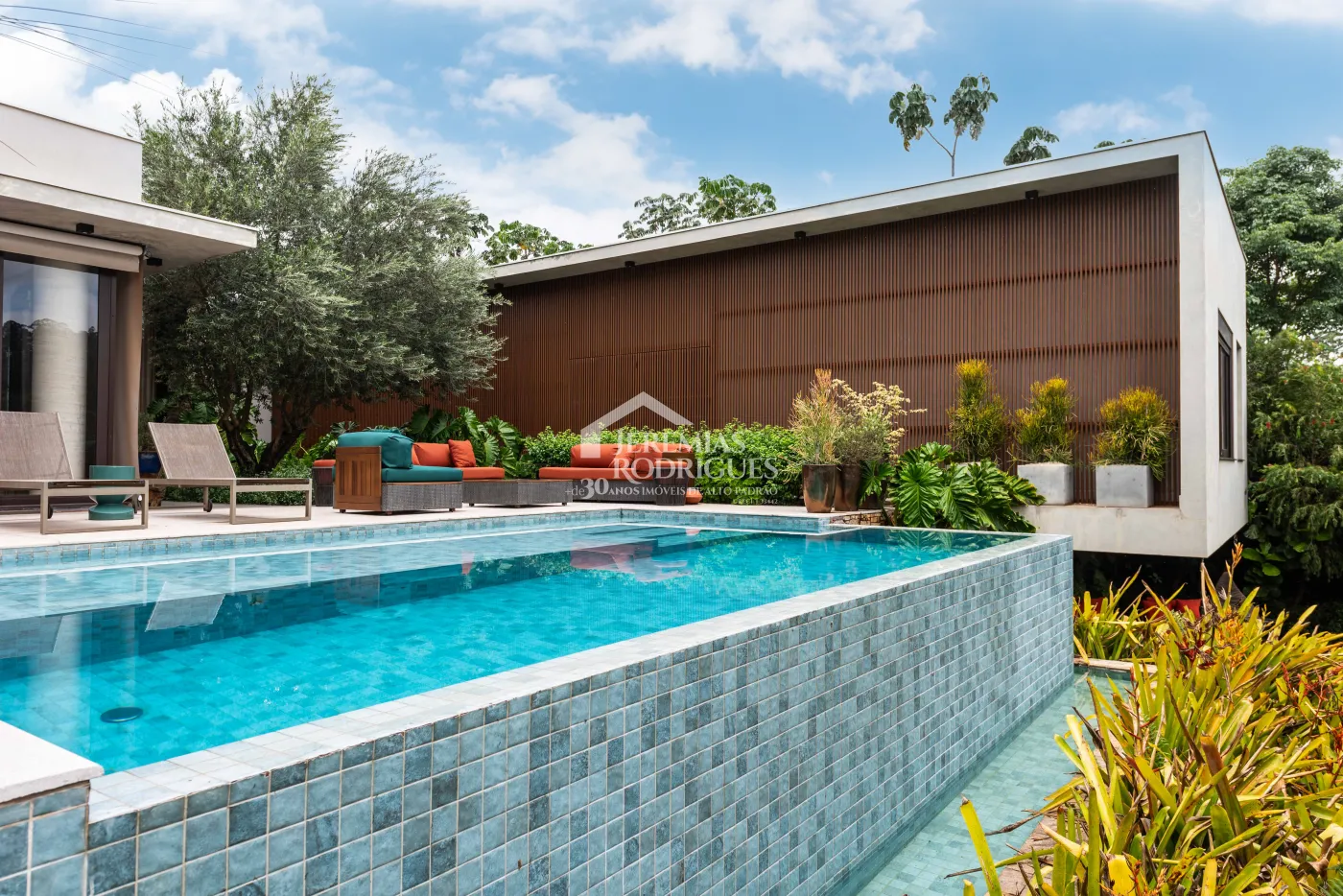 Casa para venda com 4 suítes no Condomínio Fazenda Dona Carolina em Itatiba/SP