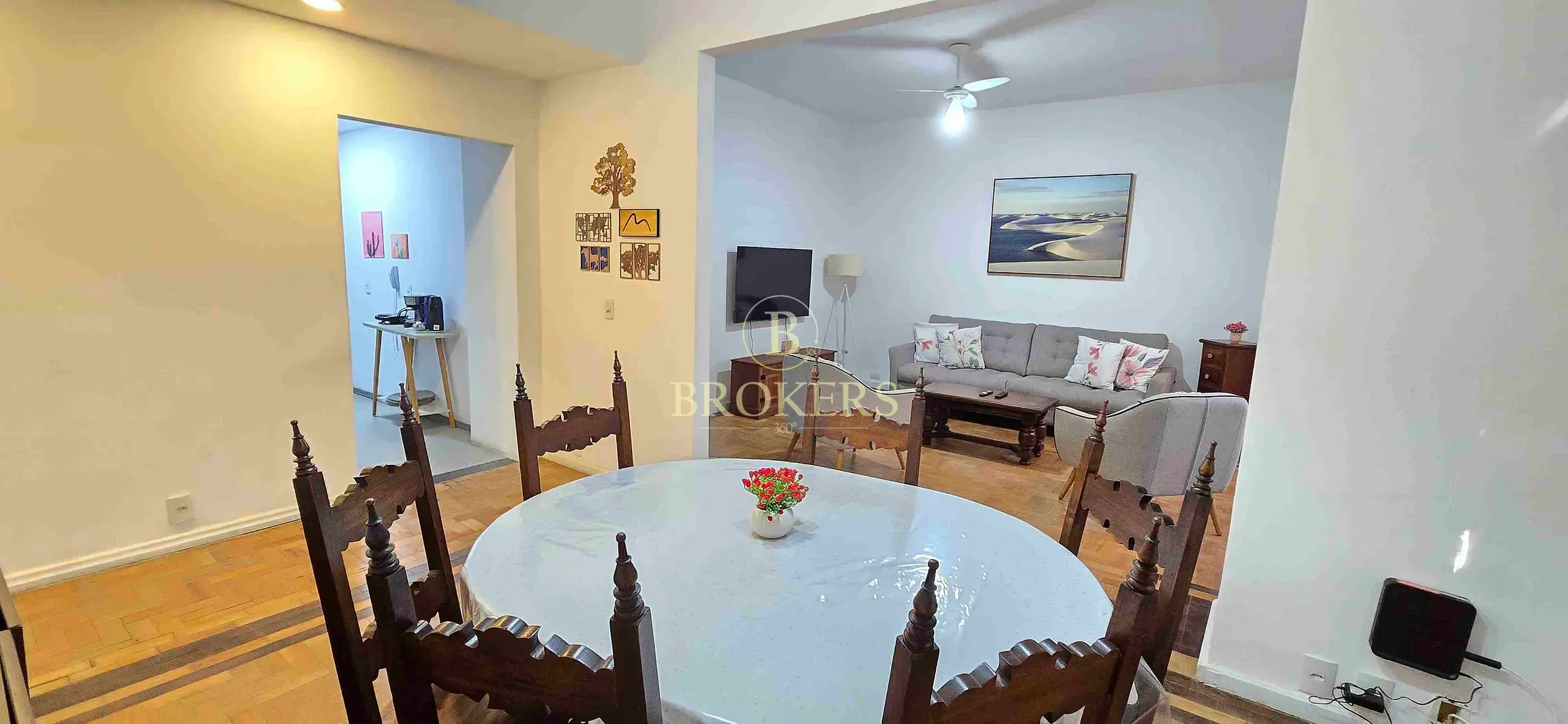 Apartamento à venda, Rua Domingos Ferreira, Copacabana, Rio de Janeiro. A uma quadra da praia, orig