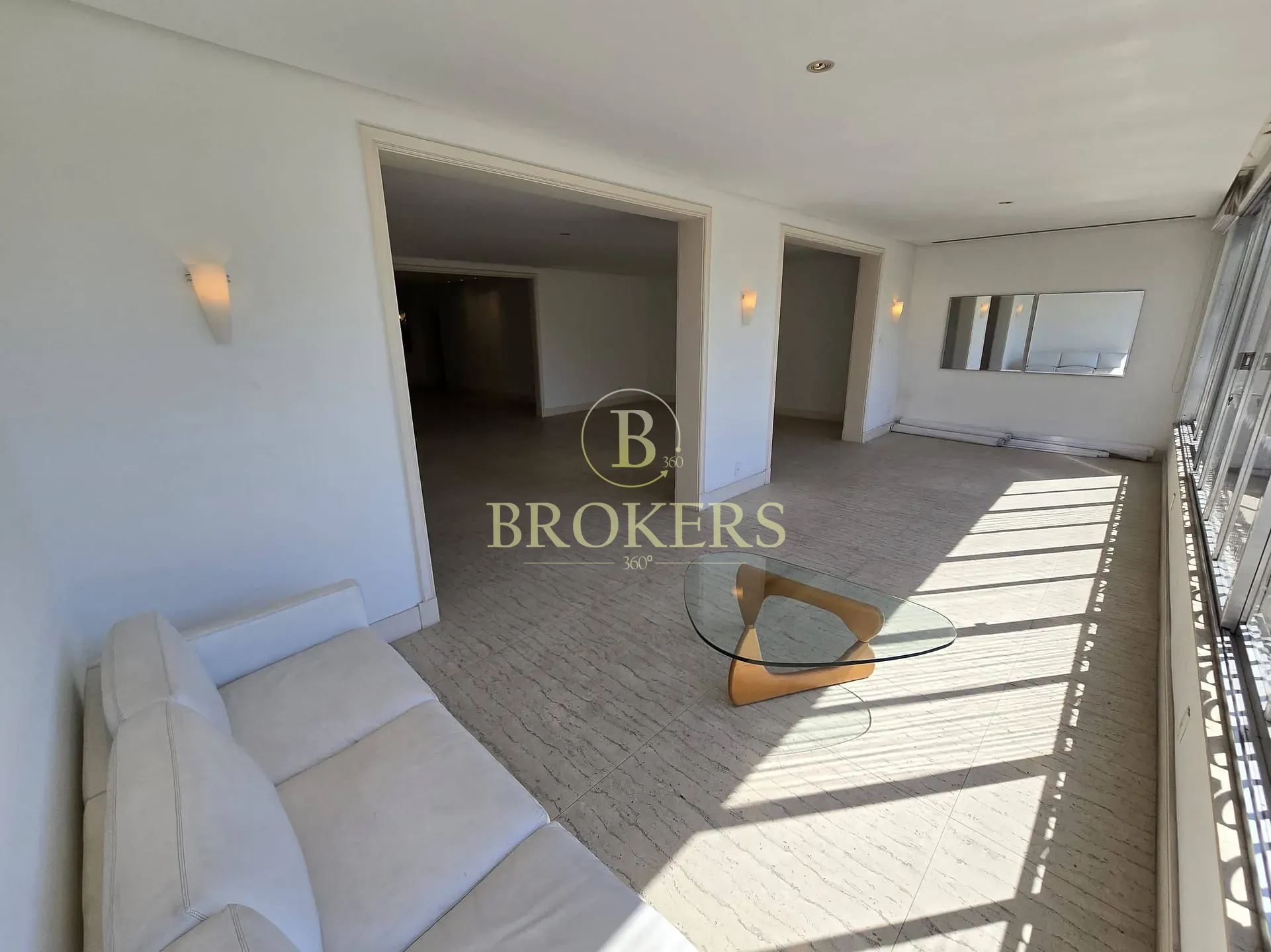 Apartamento garden à venda, Praia do Flamengo, varanda interna, salão em múltiplos ambientes, 3 qua
