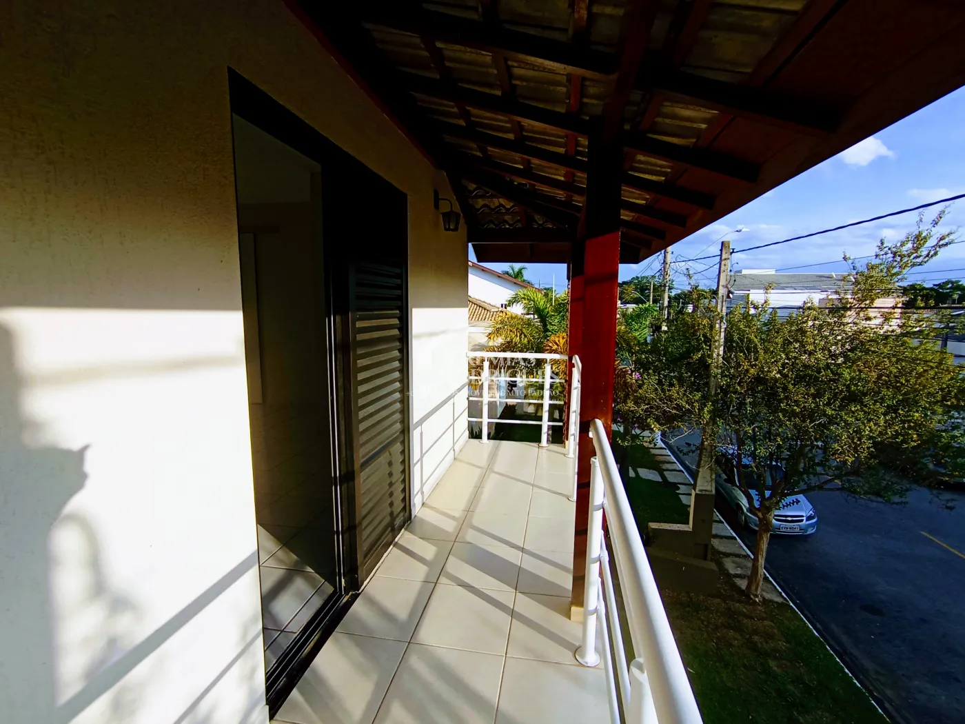 Casa para venda e locação com 4 dormitórios no Condomínio Campos do Conde I em Tremembé/SP