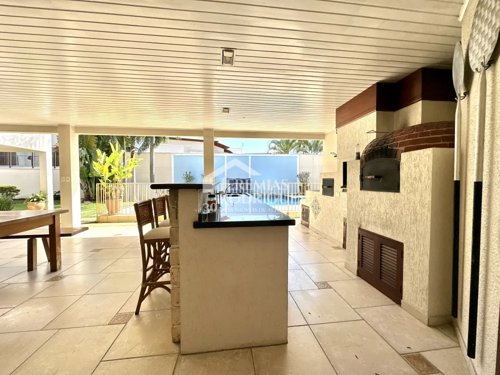 Casa com 4 quartos, 617 m² - Condomínio Taubaté Village - Taubaté/SP