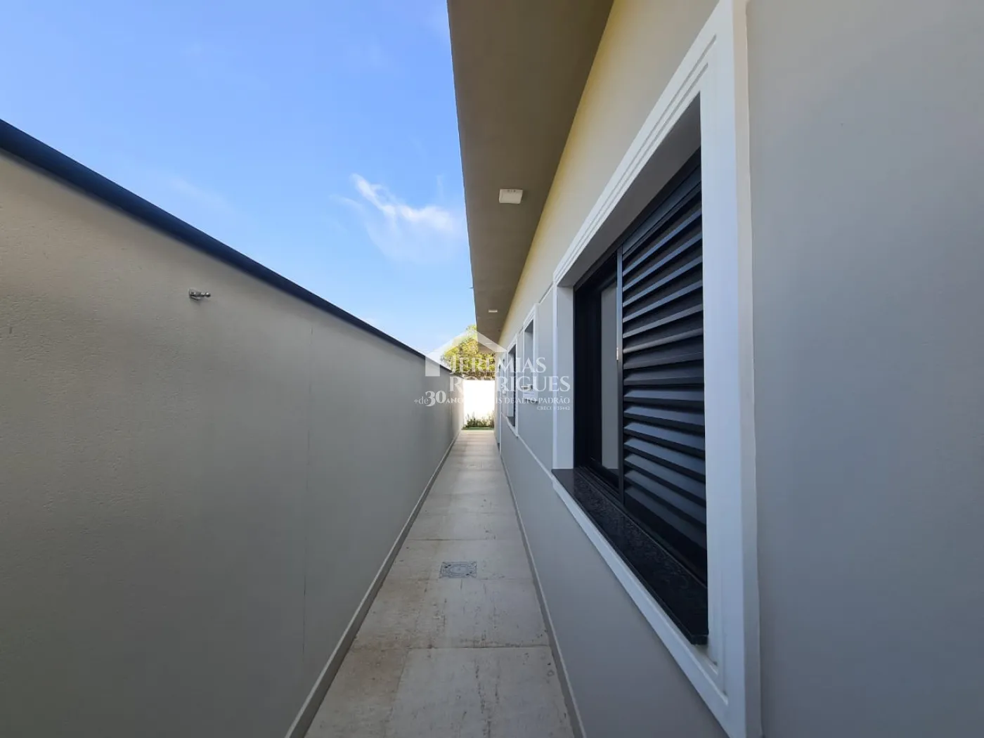 Casa com 3 dormitórios, 152 m² - Condomínio Barão de Tremembé - Tremembé/SP.