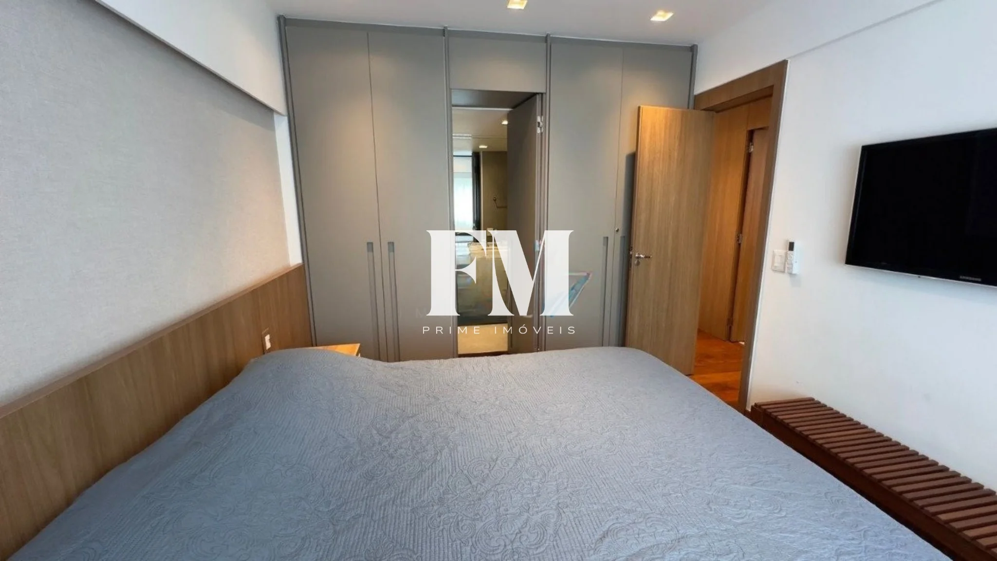 Leblon | 2 Quartos (1 Suíte) | 84m² Finamente Decorado com Serviços, Lazer e 2 Vagas - foto 10