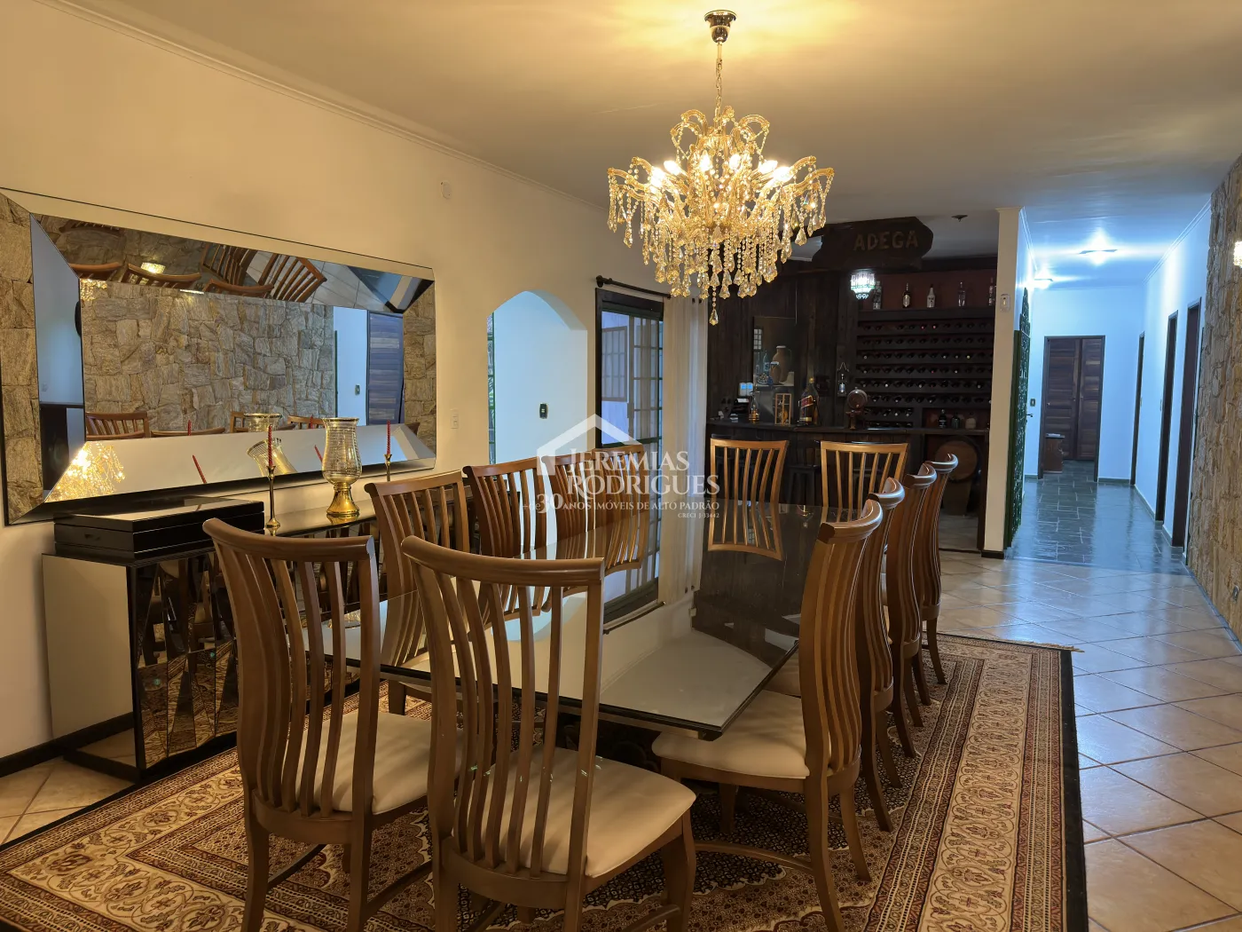 Haras à venda com 112.500 m² em Santa Isabel/SP.