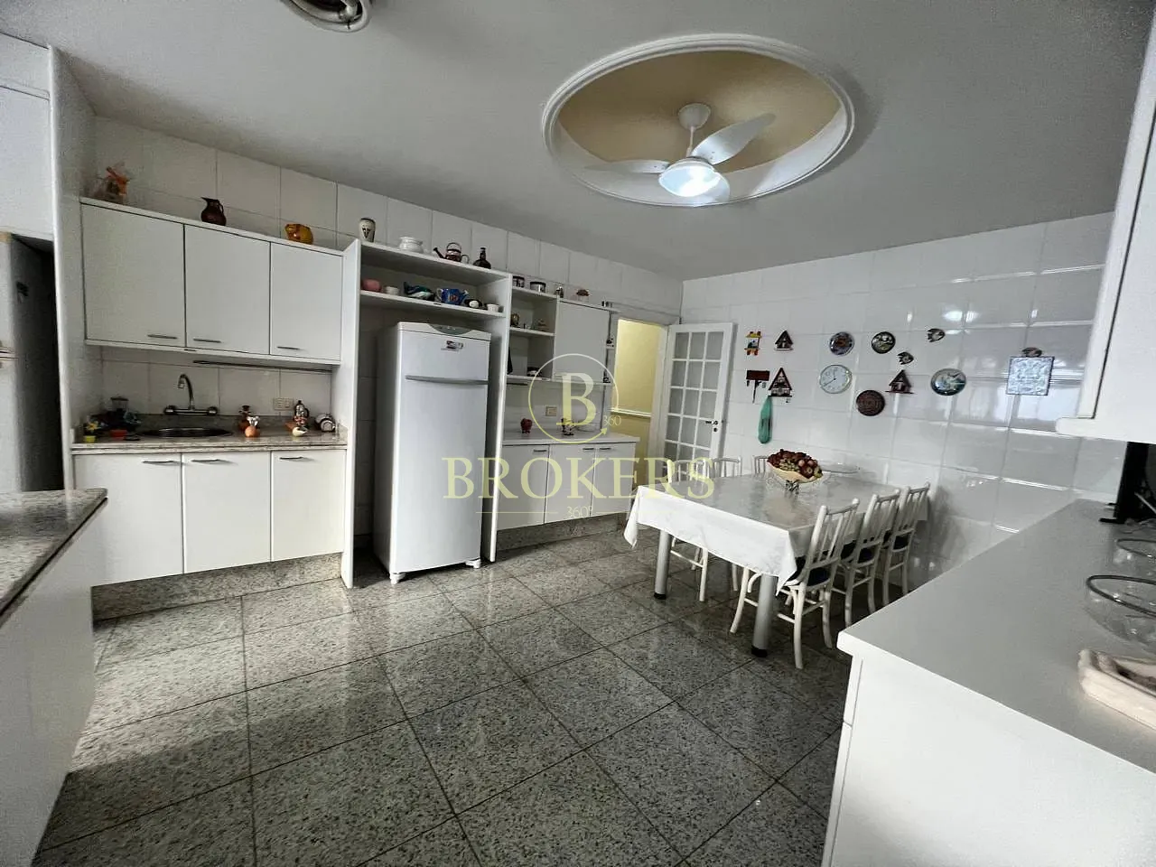 Exclusividade e lazer absoluto no Park Palace: Mansão com 8 suítes, boate privativa e 1.358m² na Ba — foto 10